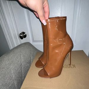 Steve Madden booties